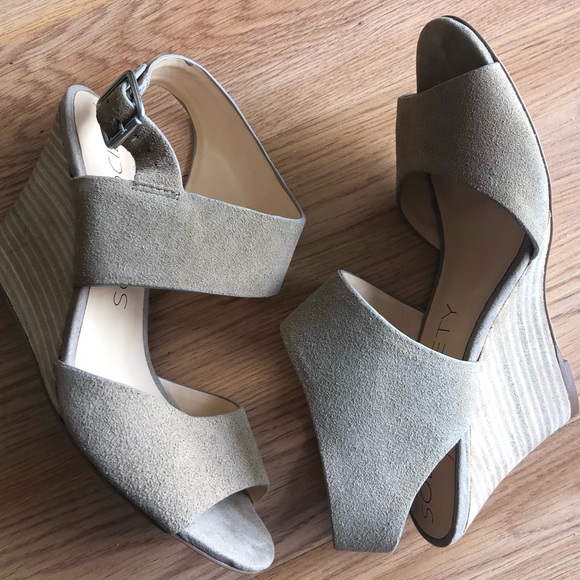Sole Society Suede tan wedges - Picture 1 of 7